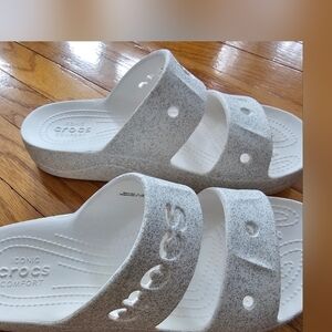 EUC Crocs Baya White Glitter Platform Women's Sandals Size 9